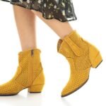 Cores do Ano 2026: Como aplicar nos looks do dia a dia.