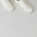 Guia Essencial: Os 5 Sapatos Indispensáveis para o Guarda-Roupa Feminino Moderno