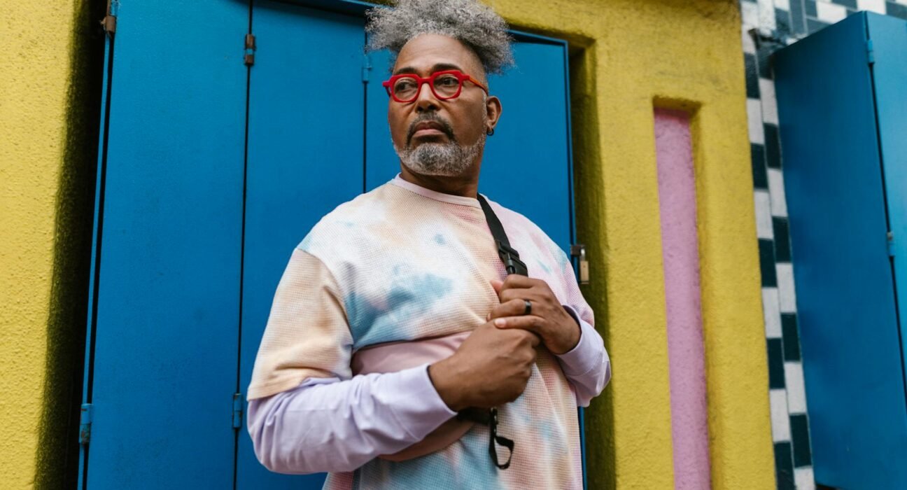 Domine as Cores: O Guia Definitivo para Combinar Looks sem Erros — como combinar cores no look sem errar | Espaco Fashion
