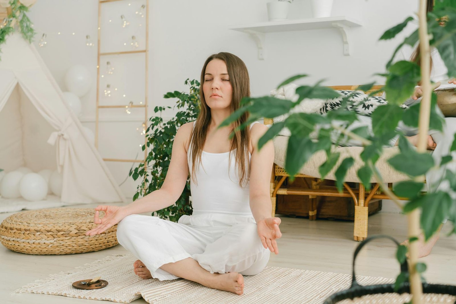 Meditação em Casa: O Guia Definitivo para Iniciantes Começarem com Maestria — como começar a praticar meditação em casa | Esp