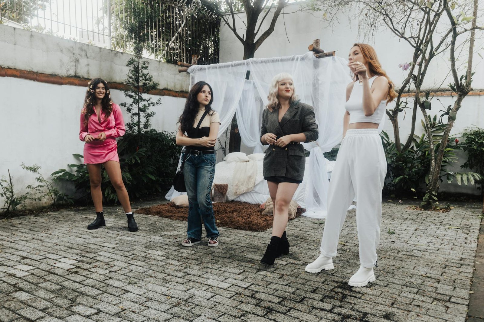 Revolucione Seu Guarda-Roupa: Como Fazer Looks Diferentes com as Mesmas Peças e Economizar — como fazer looks diferentes com