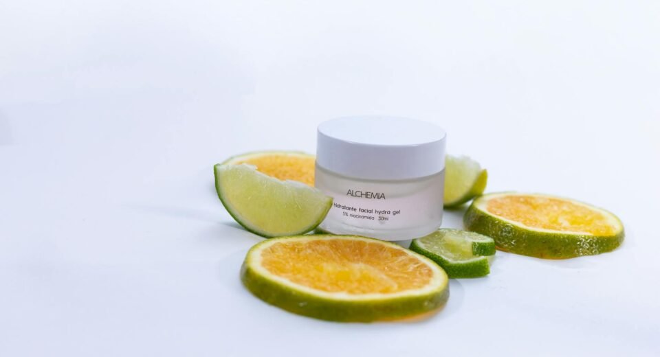 Pele Seca no Inverno: O Guia Definitivo para Hidratação Profunda e Duradoura — como hidratar a pele seca no inverno | Espaco