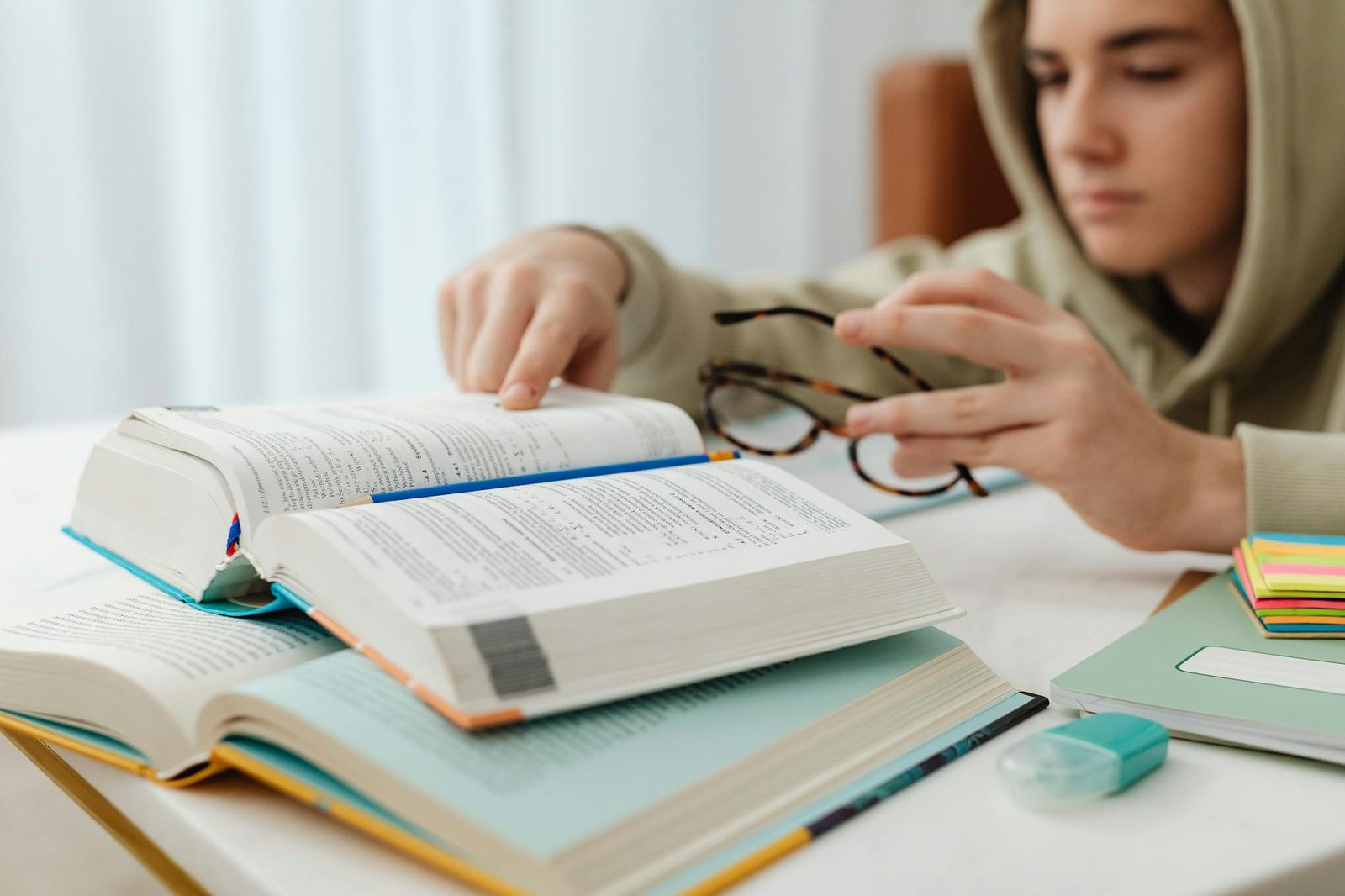 Disciplina e Foco nos Estudos: O Guia Definitivo para Transformar sua Rotina de Aprendizado — como ter mais disciplina e foco