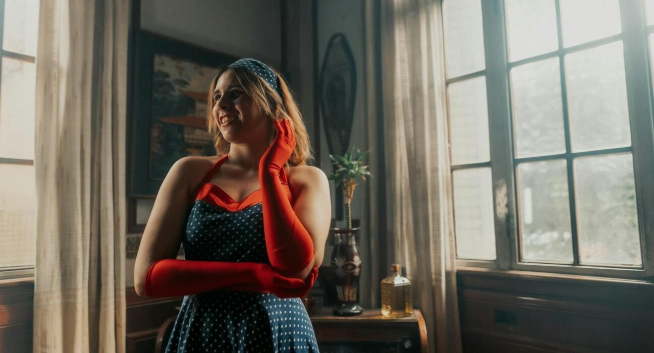 Como usar roupas vintage de forma moderna — como usar roupas vintage de forma moderna | Espaco Fashion