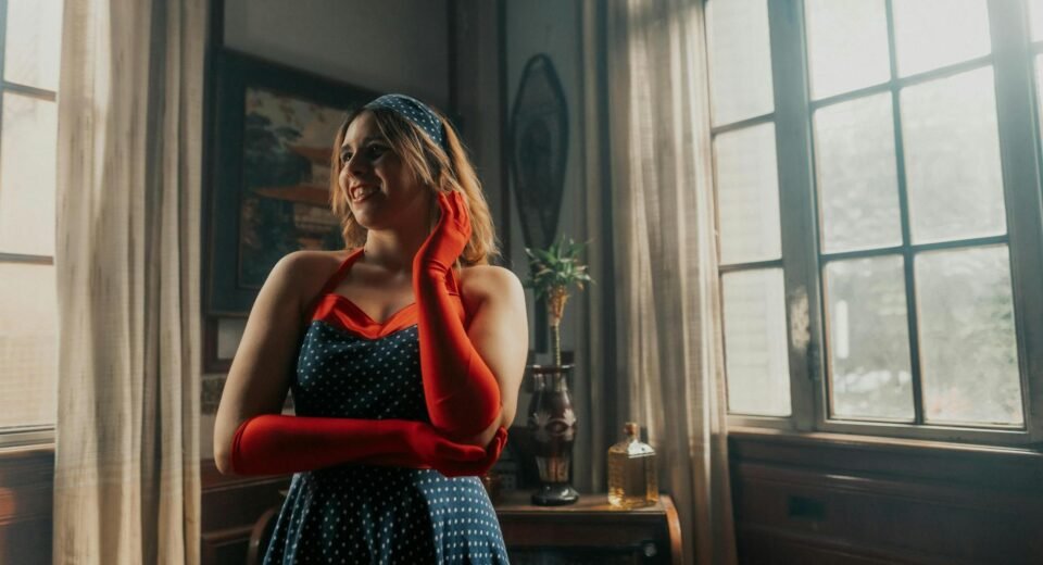 Como usar roupas vintage de forma moderna — como usar roupas vintage de forma moderna | Espaco Fashion