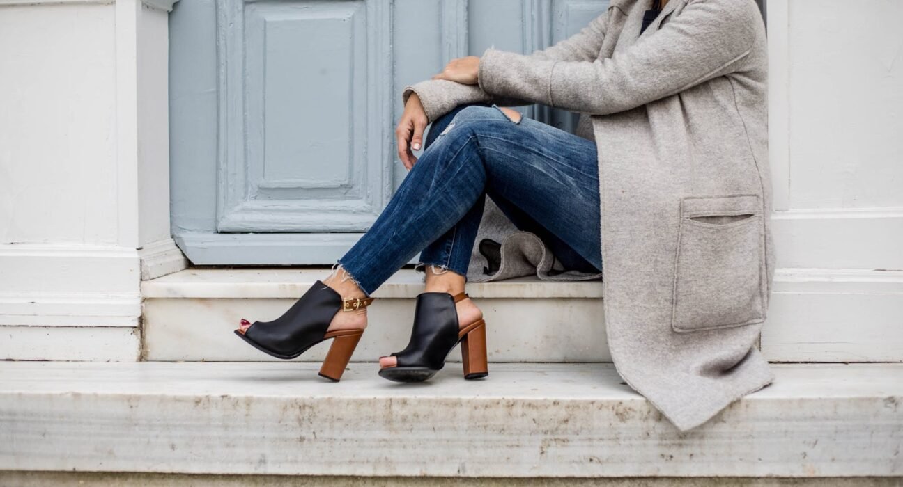 Desvende o Casual Chic: Guia Completo para Eventos Informais com Elegância e Autoridade — como vestir casual chic para evento
