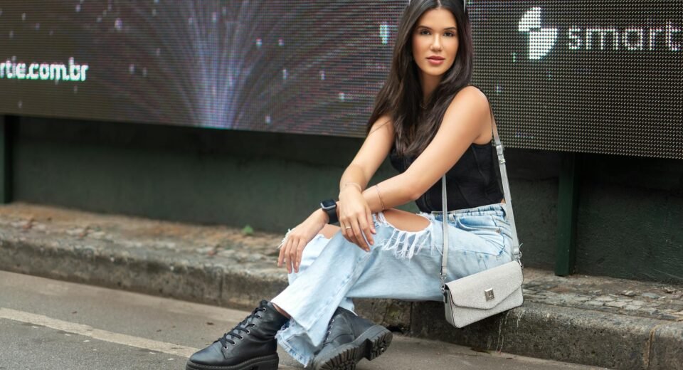 Guia Definitivo: Dicas de Moda para Mulheres Baixinhas Valorizarem a Silhueta com Estilo e Confiança — dicas de moda para mul