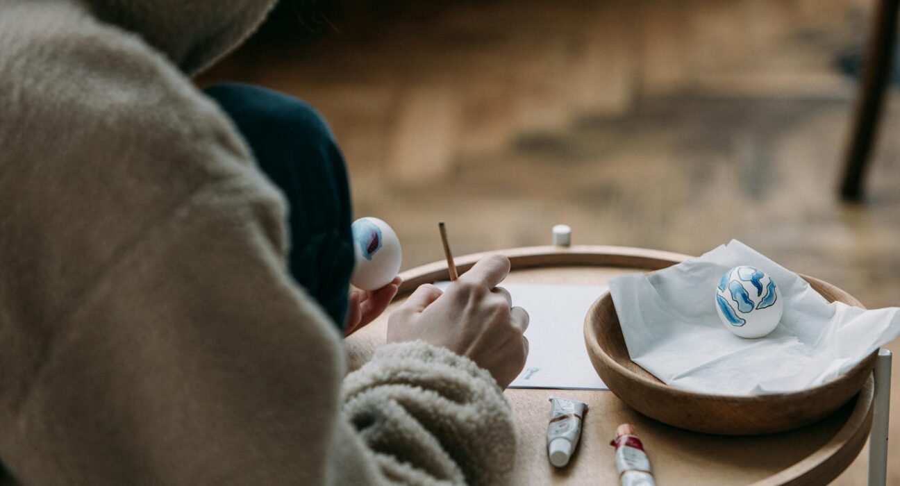 Desperte Sua Criatividade: Hobbies Inovadores para Fazer em Casa e Transformar Seu Tempo Livre — hobbies criativos para fazer
