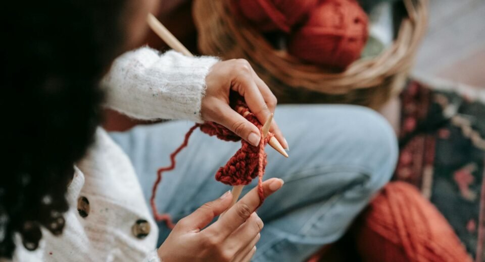 Hobbies Lucrativos em Casa: Transforme Sua Paixão em Renda Extra Confiável — hobbies lucrativos para fazer em casa e ganhar d