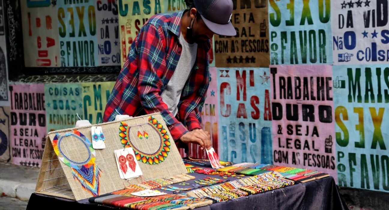 Ideias de Artesanato para Vender: Transforme sua Criatividade em Renda Extra Lucrativa — ideias de artesanato para vender e g