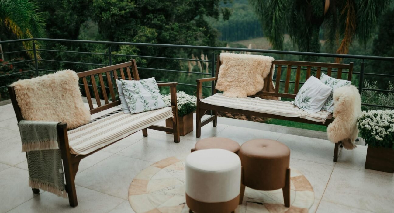 Varanda de Apartamento: Guia Completo com Ideias de Decoração para Transformar seu Espaço — ideias de decoração para varanda