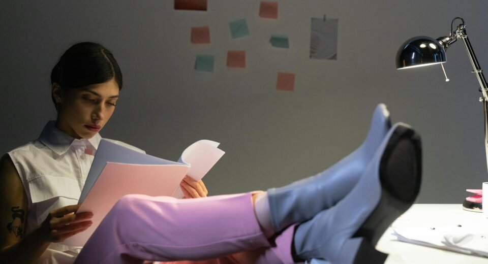 Looks de Trabalho para Mulheres em Home Office: Estilo, Conforto e Profissionalismo — looks de trabalho para mulheres em home