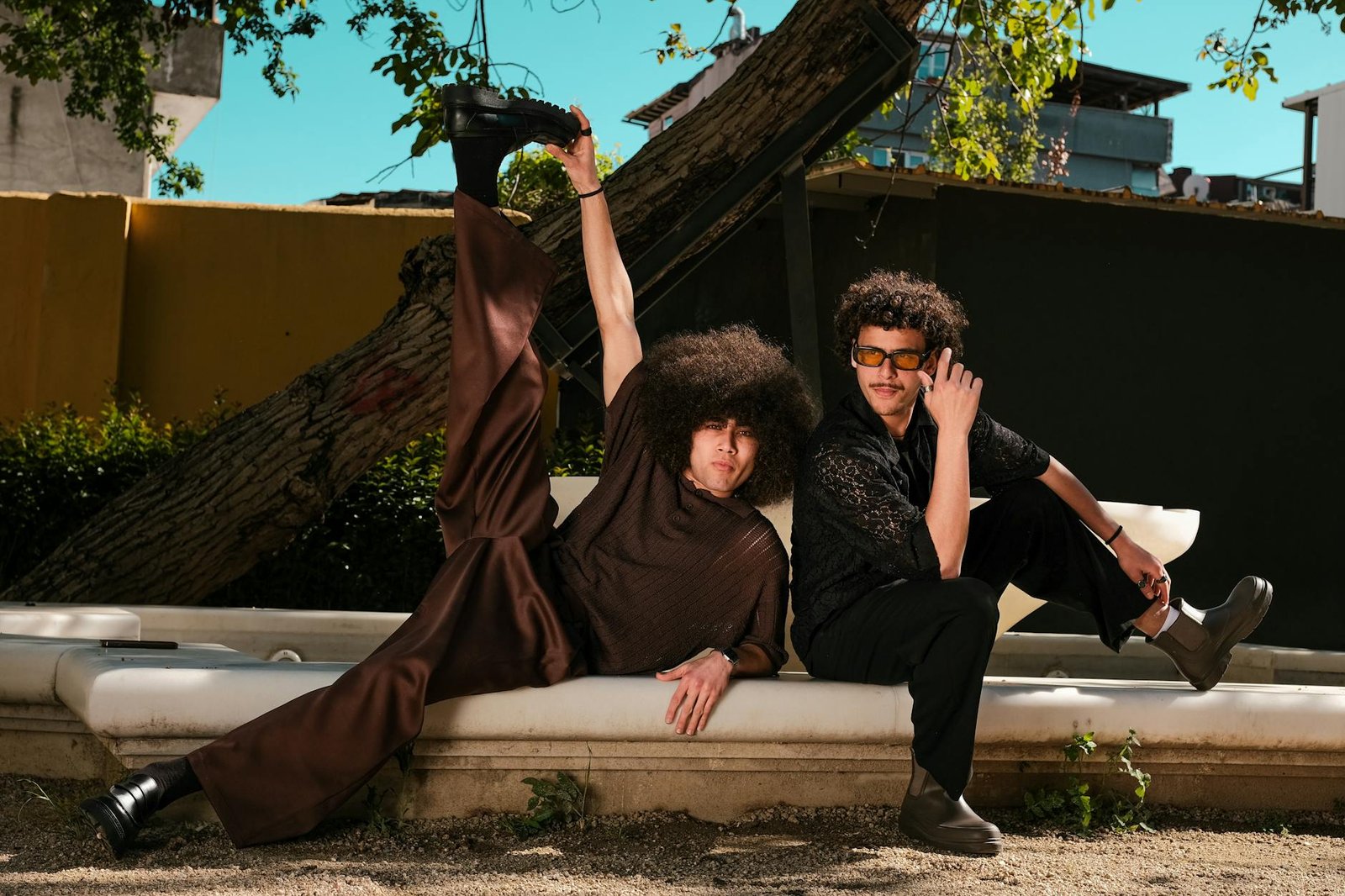 Moda Genderless: O Que É, Por Que Está Crescendo e Como Ela Redefine a Indústria Fashion — moda genderless o que é e por que